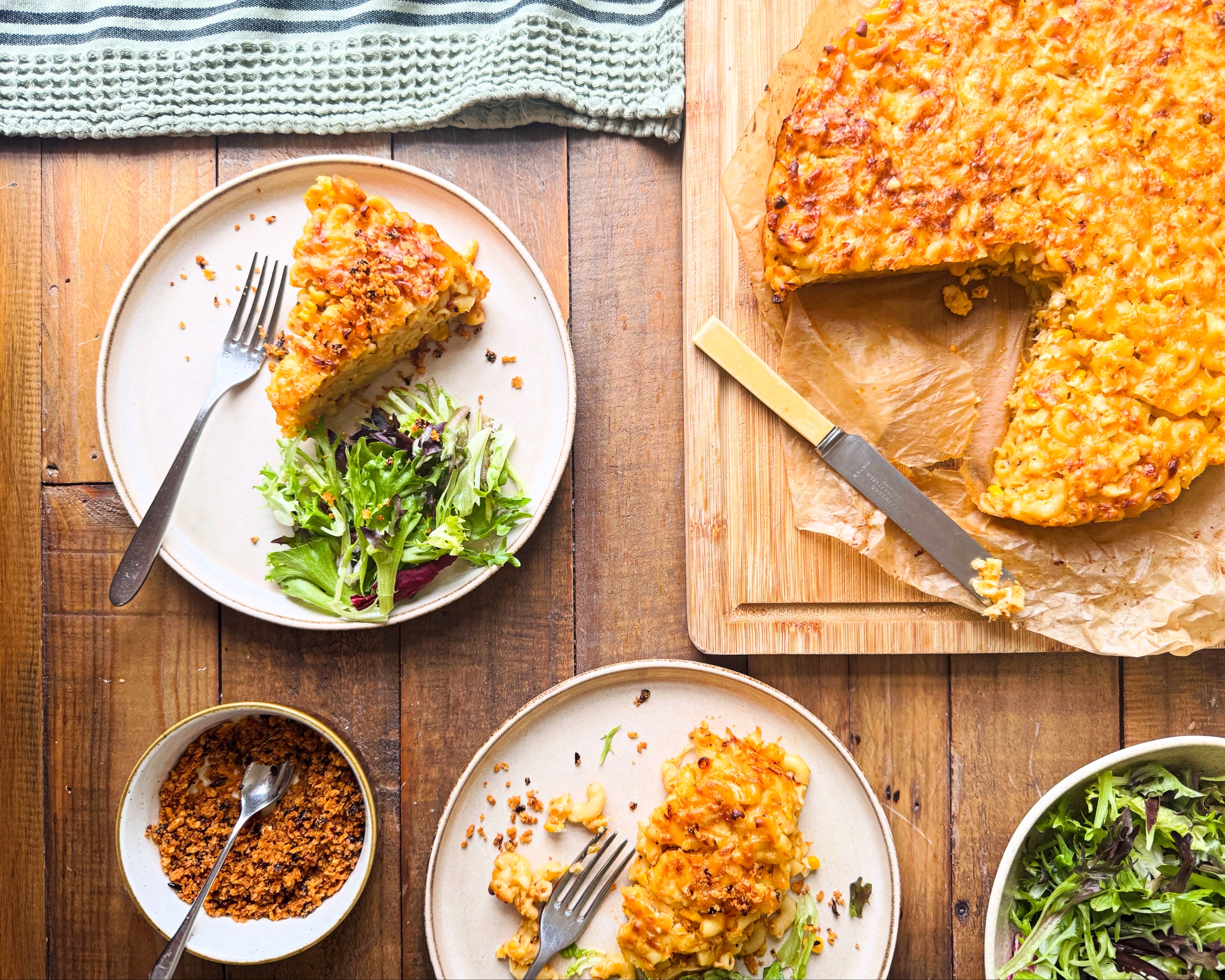 Cajun Mac ‘n’ Cheese Pie