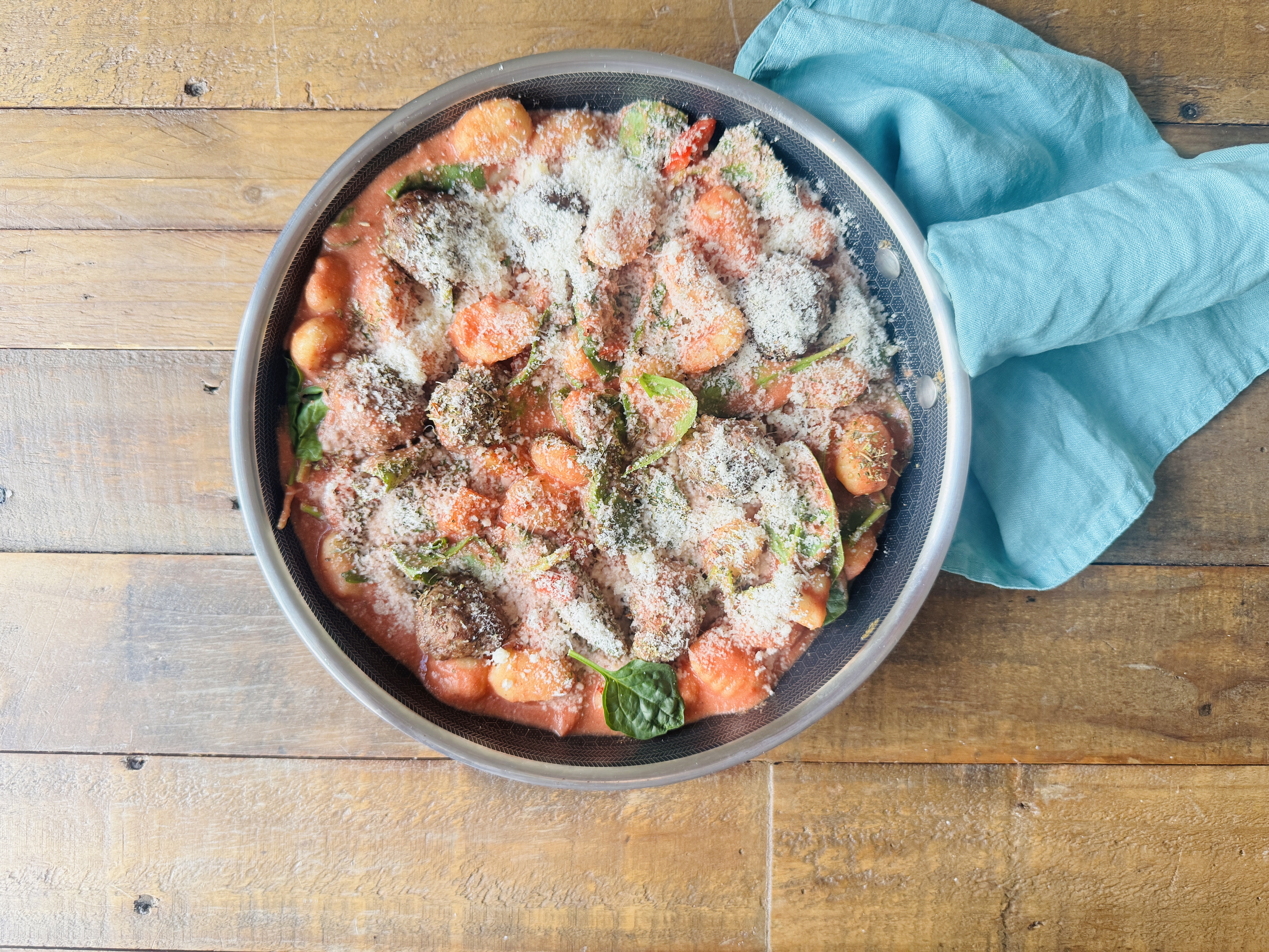 Grab & Go Herby Meatballs & Gnocchi