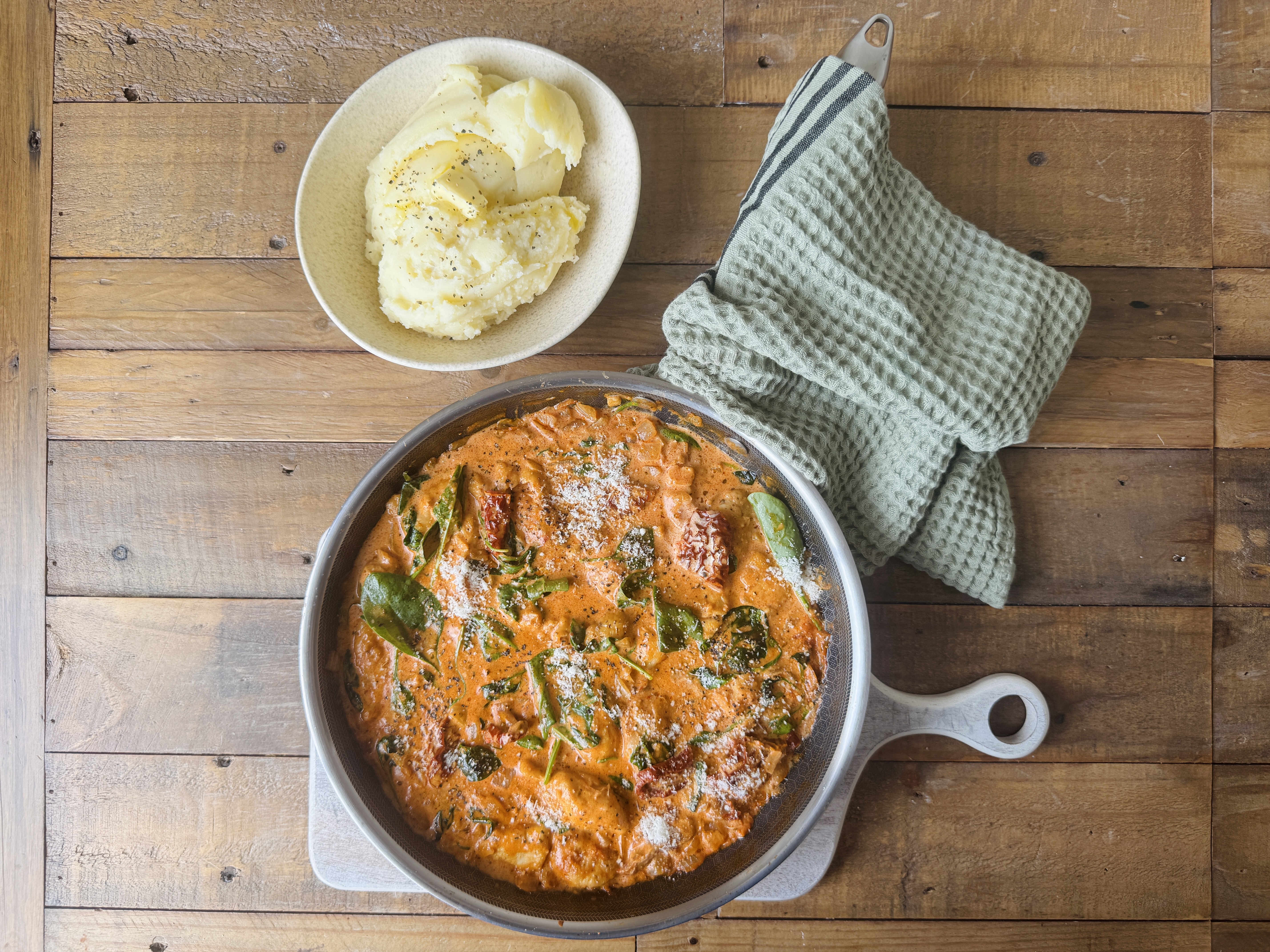 Tuscan Chicken & Creamy Mash